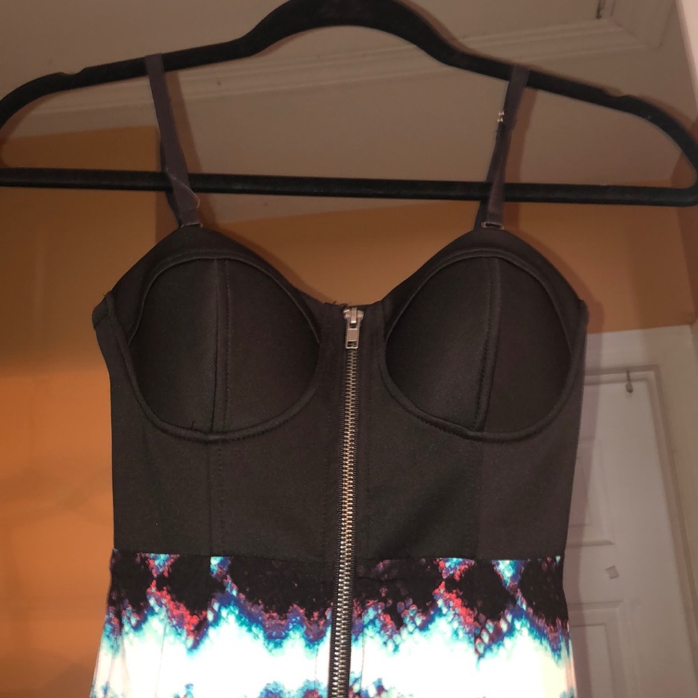 Jumpsuit - Picture 2 of 5